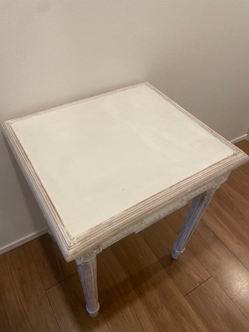 ブランドジュリエ　ブランディボワール　サイドテーブル