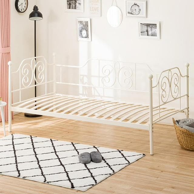 引き取り限定 ニトリ 姫ベッド ベッドフレーム 白