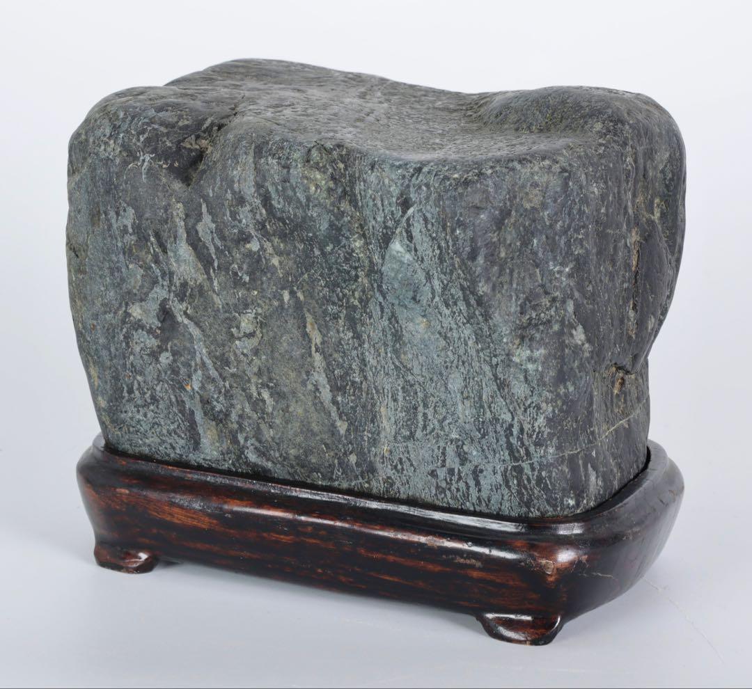 阿賀野川 水石 名石 台座付 4kg 鑑賞石 盆石 盆景 天然石 飾石 原石