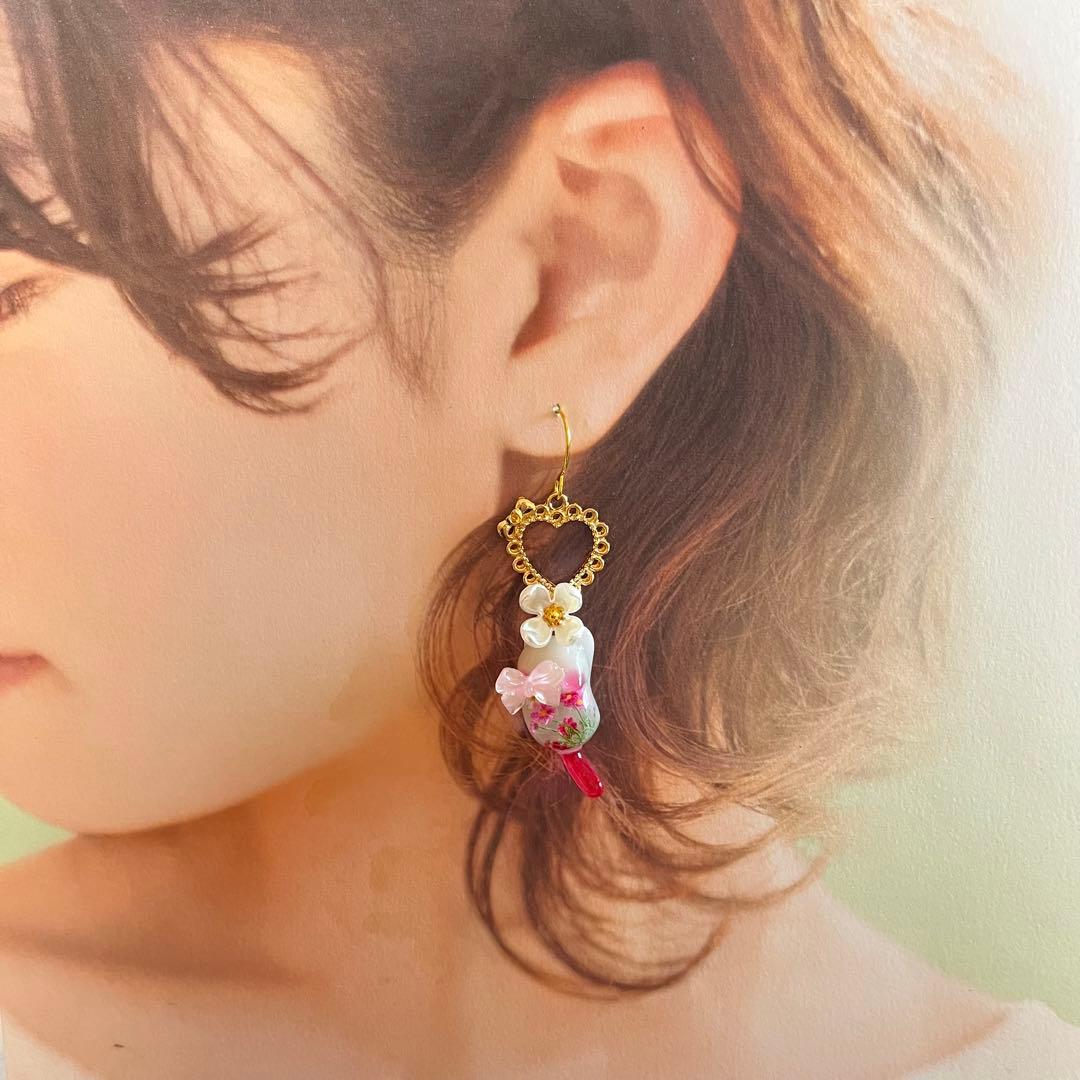 ฅ❤️ ねこ　猫　レジン　花　ピアス　パール　イヤリング　ハンドメイド　ピアス