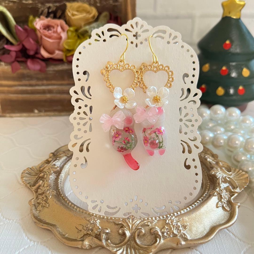 ฅ❤️ ねこ　猫　レジン　花　ピアス　パール　イヤリング　ハンドメイド　ピアス