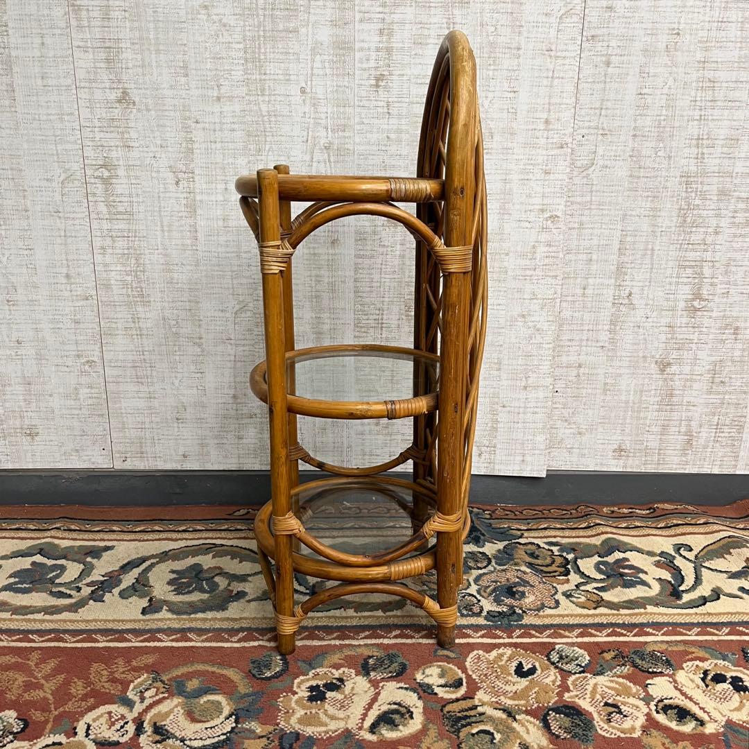 【アンティーク】籐 ラタン 3段 ガラス天板 ラック 飾り棚 収納棚 シェルフ