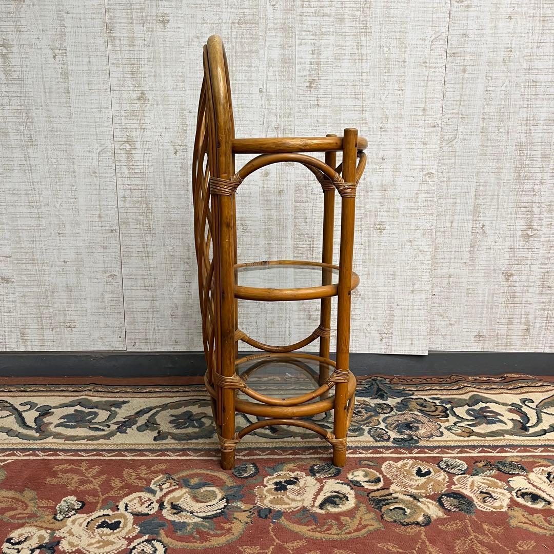 【アンティーク】籐 ラタン 3段 ガラス天板 ラック 飾り棚 収納棚 シェルフ