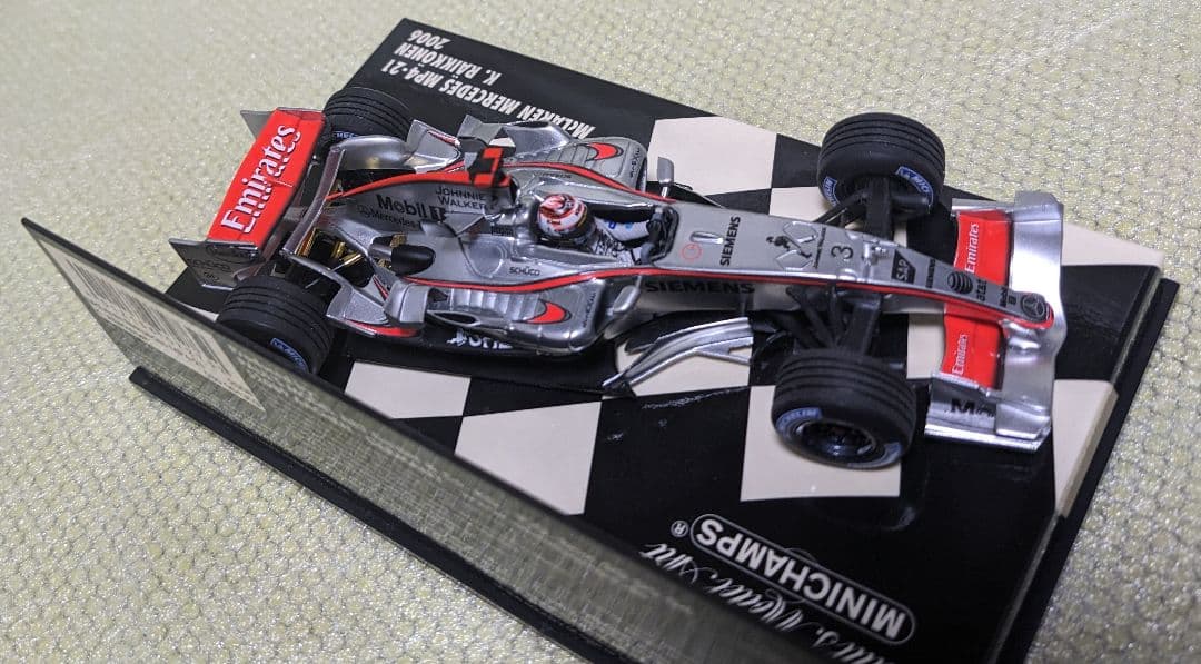 ミニチャンプス McLAREN MP4-21 K.RAIKKONEN - メルカリ