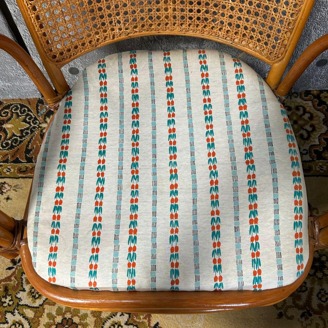 ꧁籐家具꧂回転式ラタン高座椅子&ガラステーブルセット アーム チェア クッション