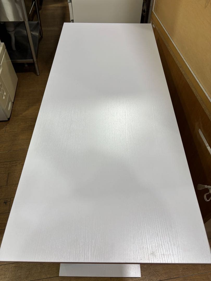 T75 カウンター ホワイト