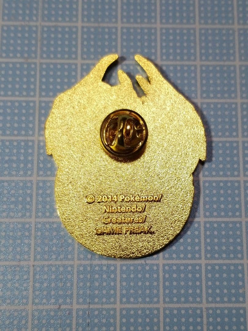 ポケモンセンター メガトウキョー 限定ピンバッジ ピカチュウ メガ