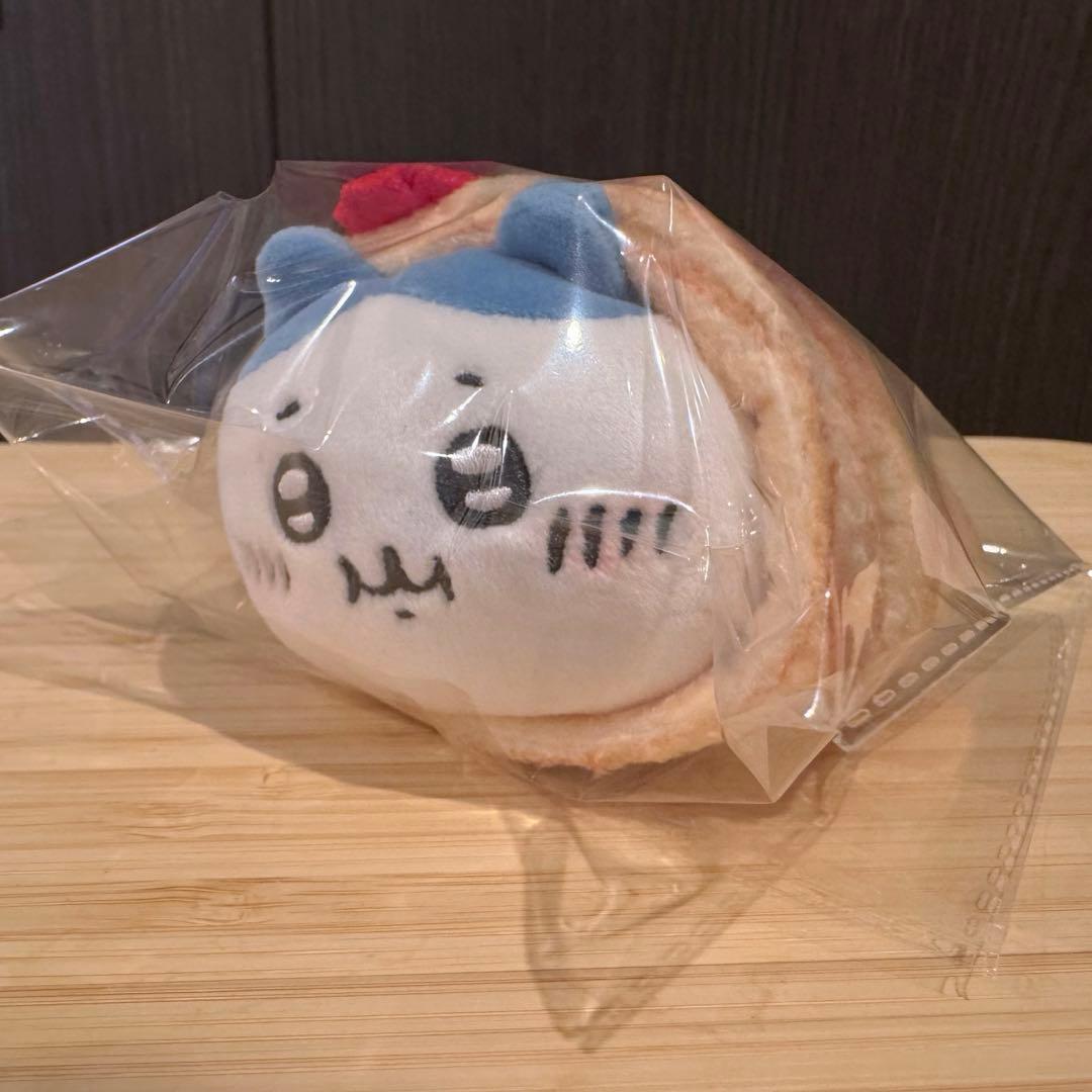 ちいかわ 三つ星レストランのトルティーヤなマスコット ハチワレ