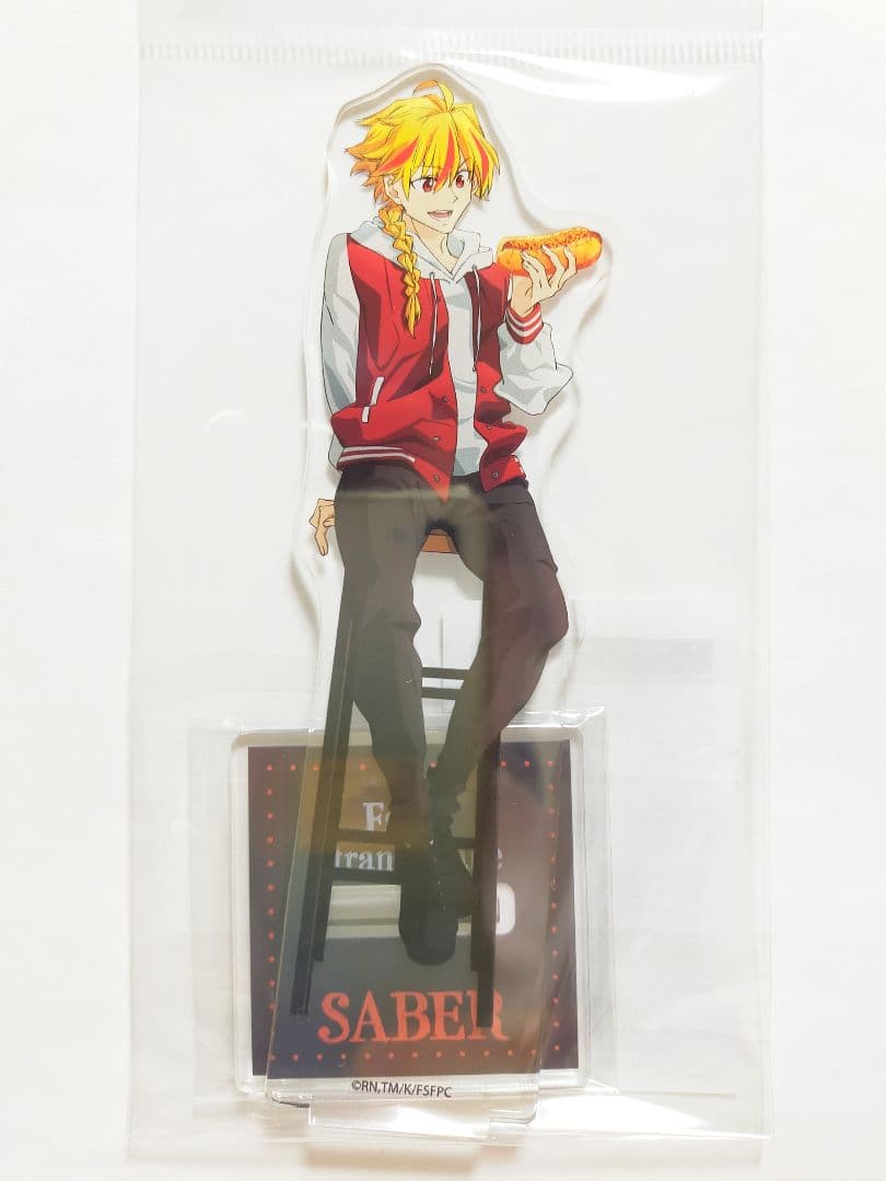 8点 Fate strange Fake cafe セイバー アクスタ 缶バッジ - メルカリ