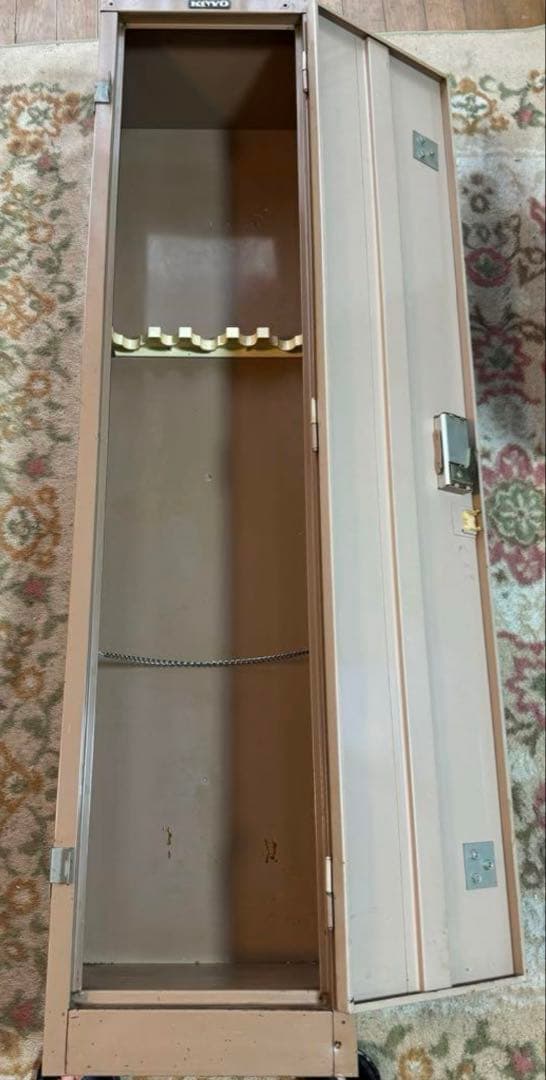 KOYO 光葉スチール　ガンロッカー5挺収納可能