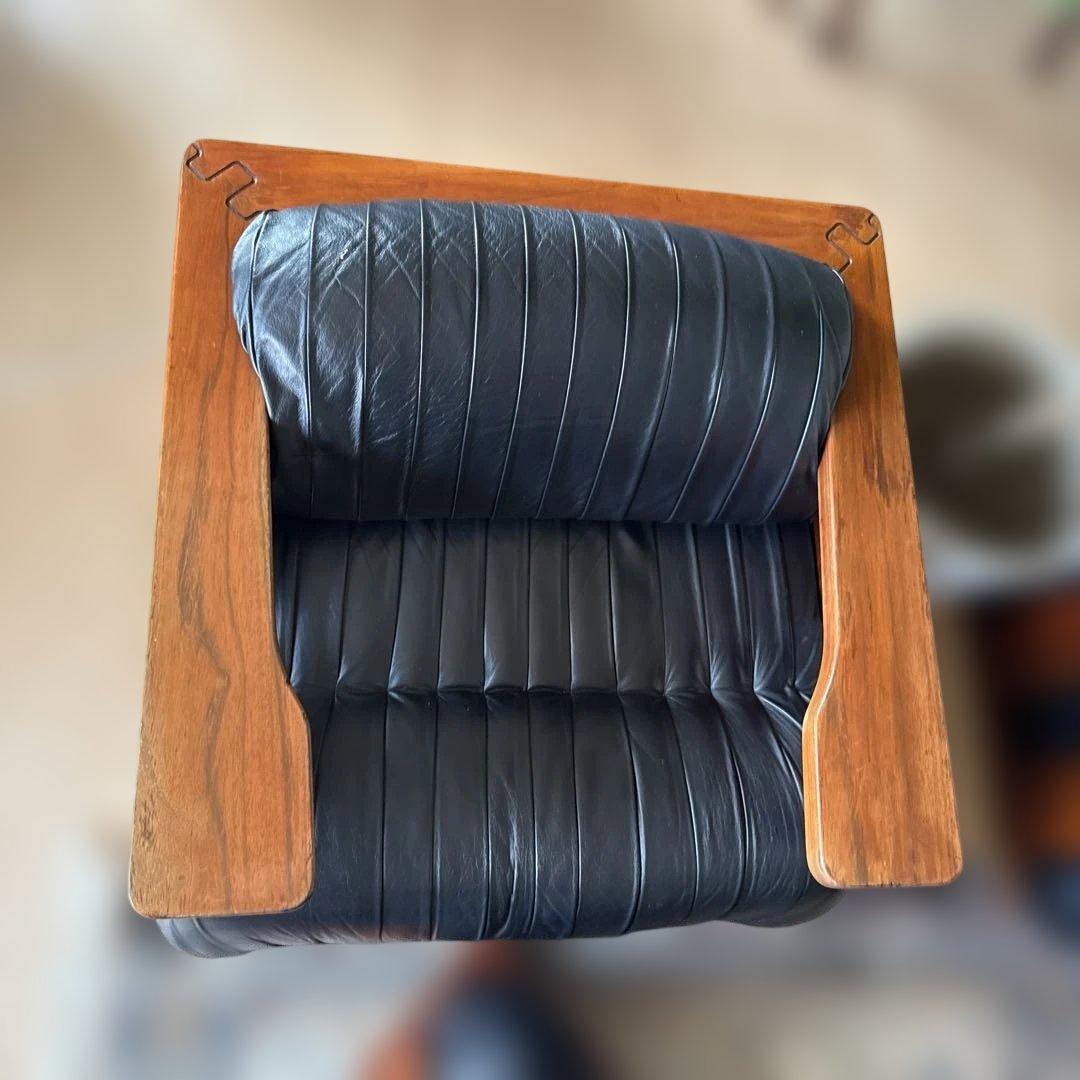 レア　Luciano Frigerio イタリア　黒レザー 1人掛けソファ