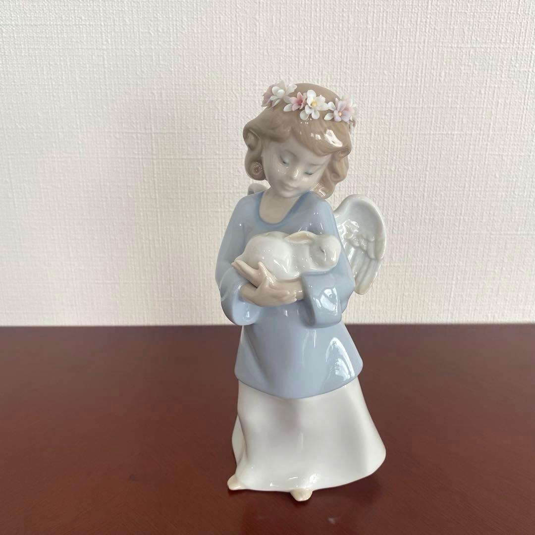 LLADRO リヤドロ 『 天使の宝もの 』うさぎを抱いた天使 うさぎ 天使