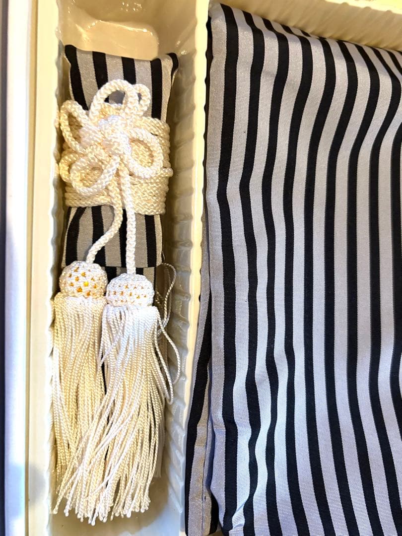 七五三　5才　男の子晴れ着　一式　黒地　勇壮な鷹の図　宝船図 一度使用美品