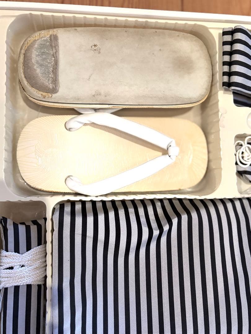 七五三　5才　男の子晴れ着　一式　黒地　勇壮な鷹の図　宝船図 一度使用美品