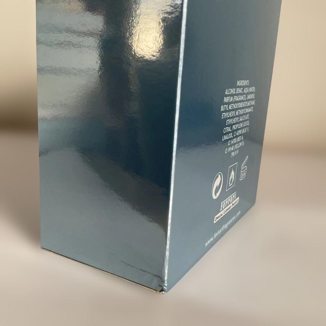 231　スクーデリア フェラーリ ライトエッセンス オードトワレ 125ml