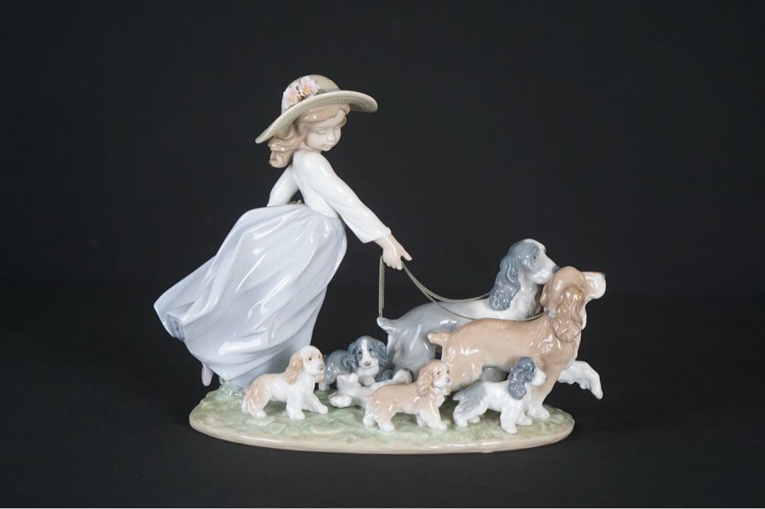 LLADRO リヤドロ フィギュリン 6784「仔犬たちの行進」