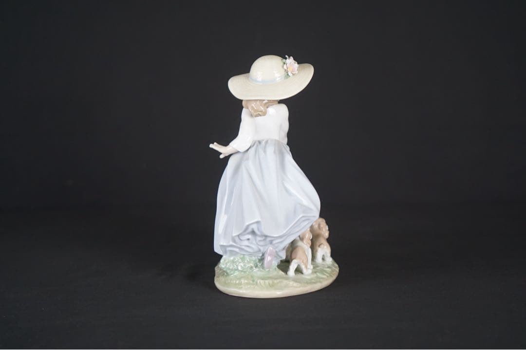 LLADRO リヤドロ フィギュリン 6784「仔犬たちの行進」