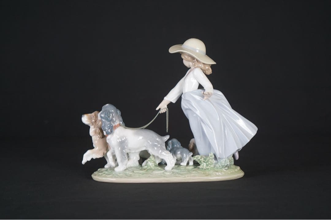 LLADRO リヤドロ フィギュリン 6784「仔犬たちの行進」