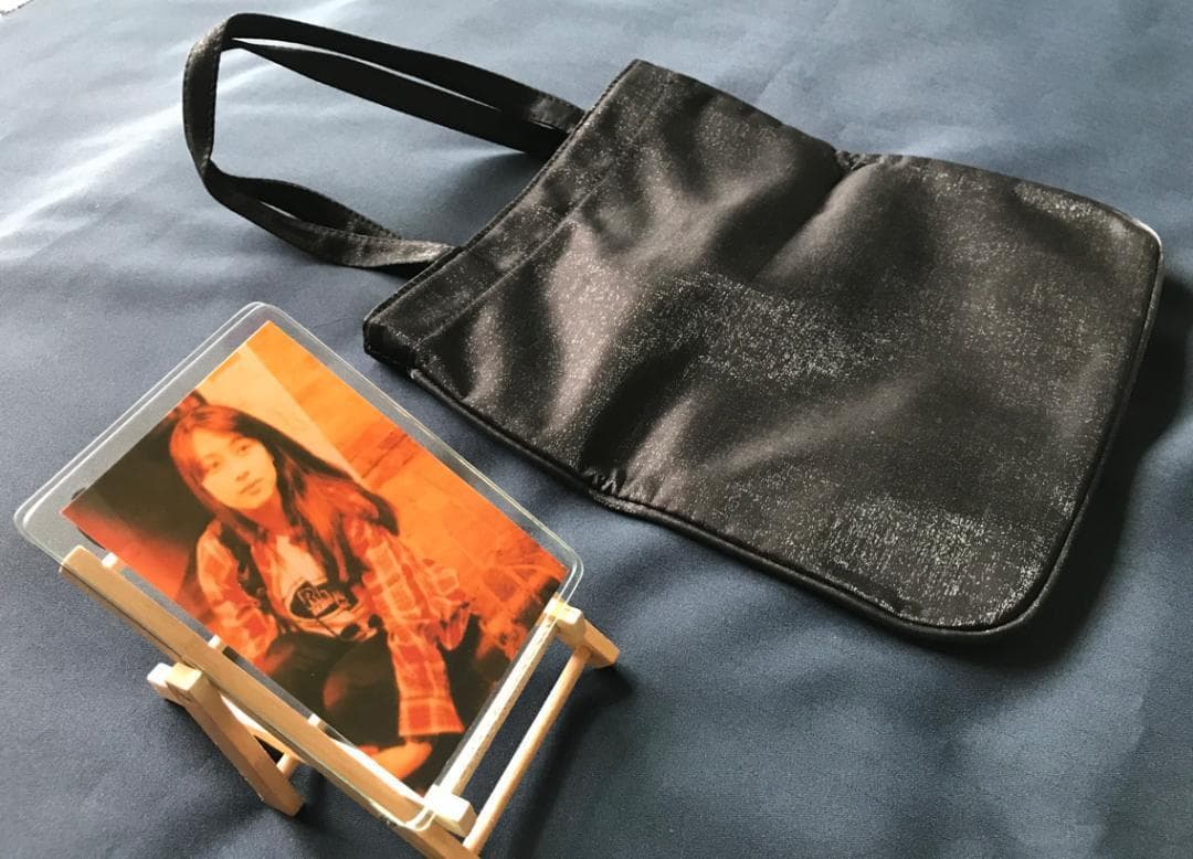 ☆ZARD 坂井泉水 初期の販売促進グッズ ・フォトスタンド - メルカリ