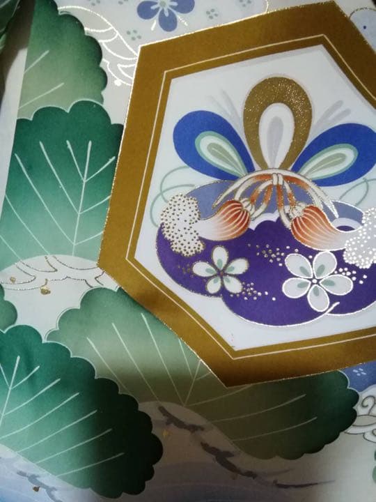 男の子用・3歳七五三・お宮参り向け・表側正絹・お祝い着です。