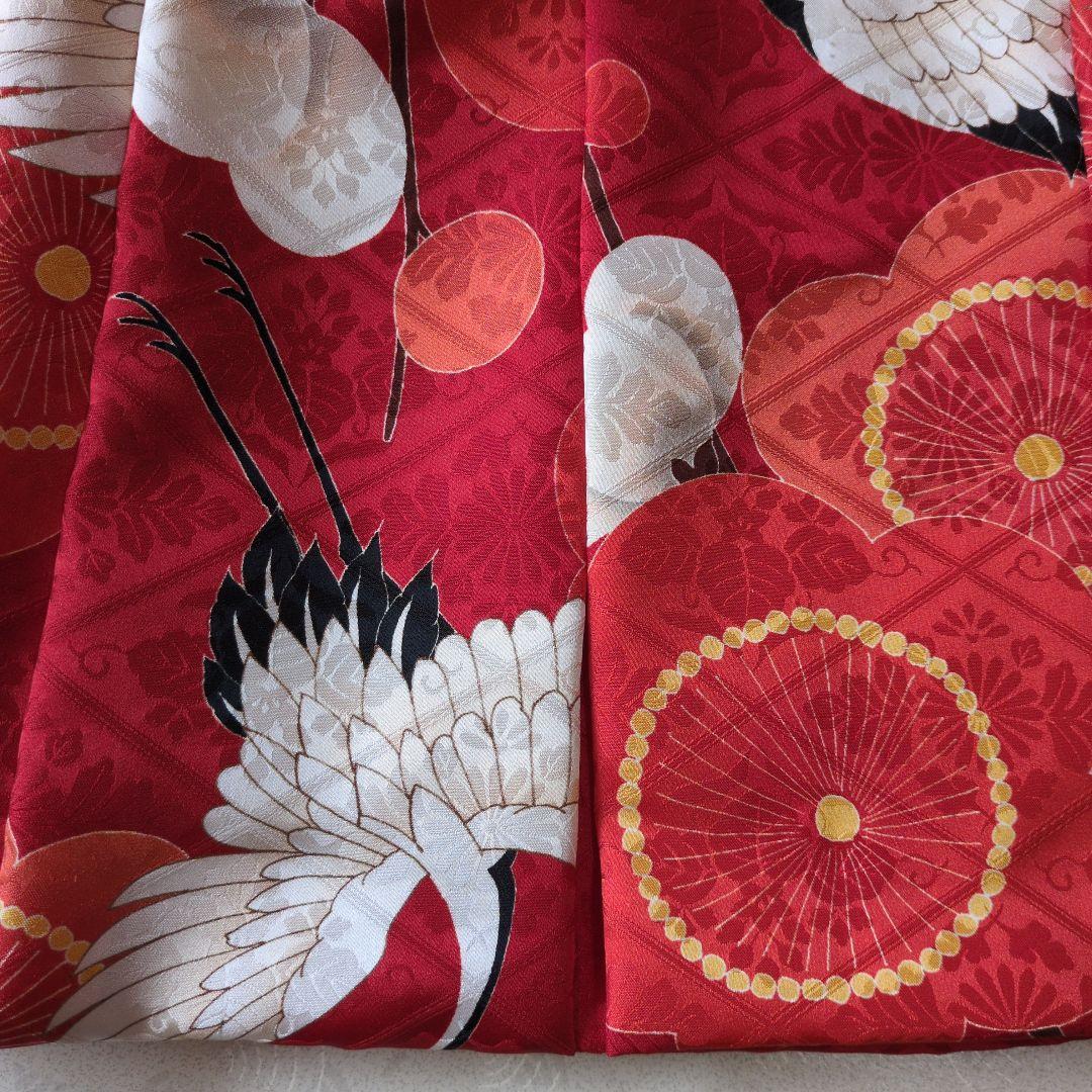 七五三３歳正絹手縫いの被布（中綿無し）赤色鶴柄
