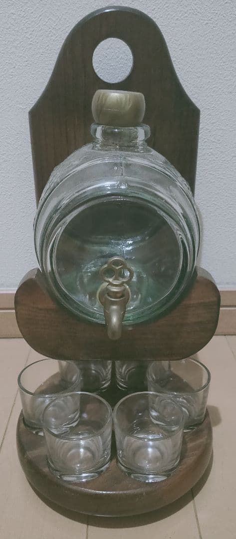 ♪ ショットグラス付き グラスウィスキーバレルコンプリートセット 壁掛け