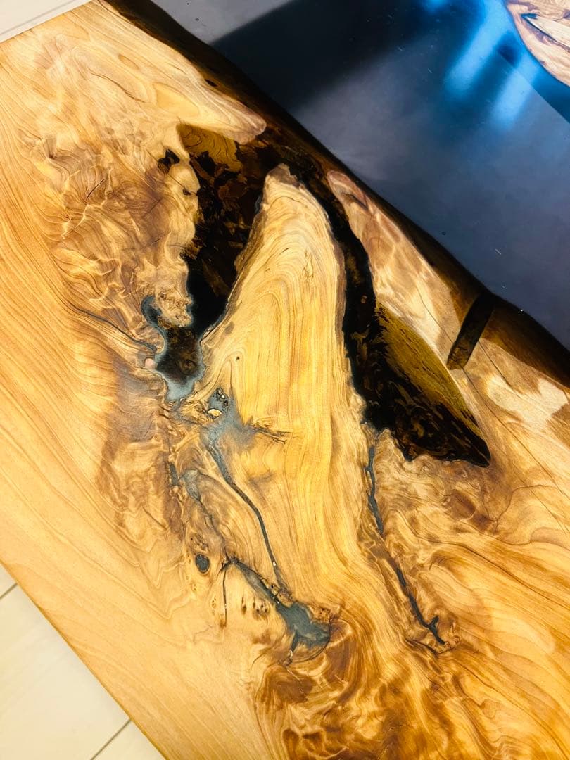 レジンテーブル　ローテーブル リバーテーブル　ダイニング