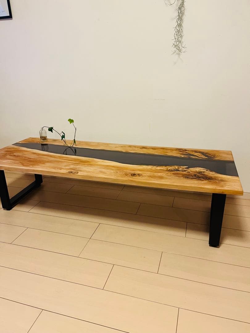 レジンテーブル　ローテーブル リバーテーブル　ダイニング