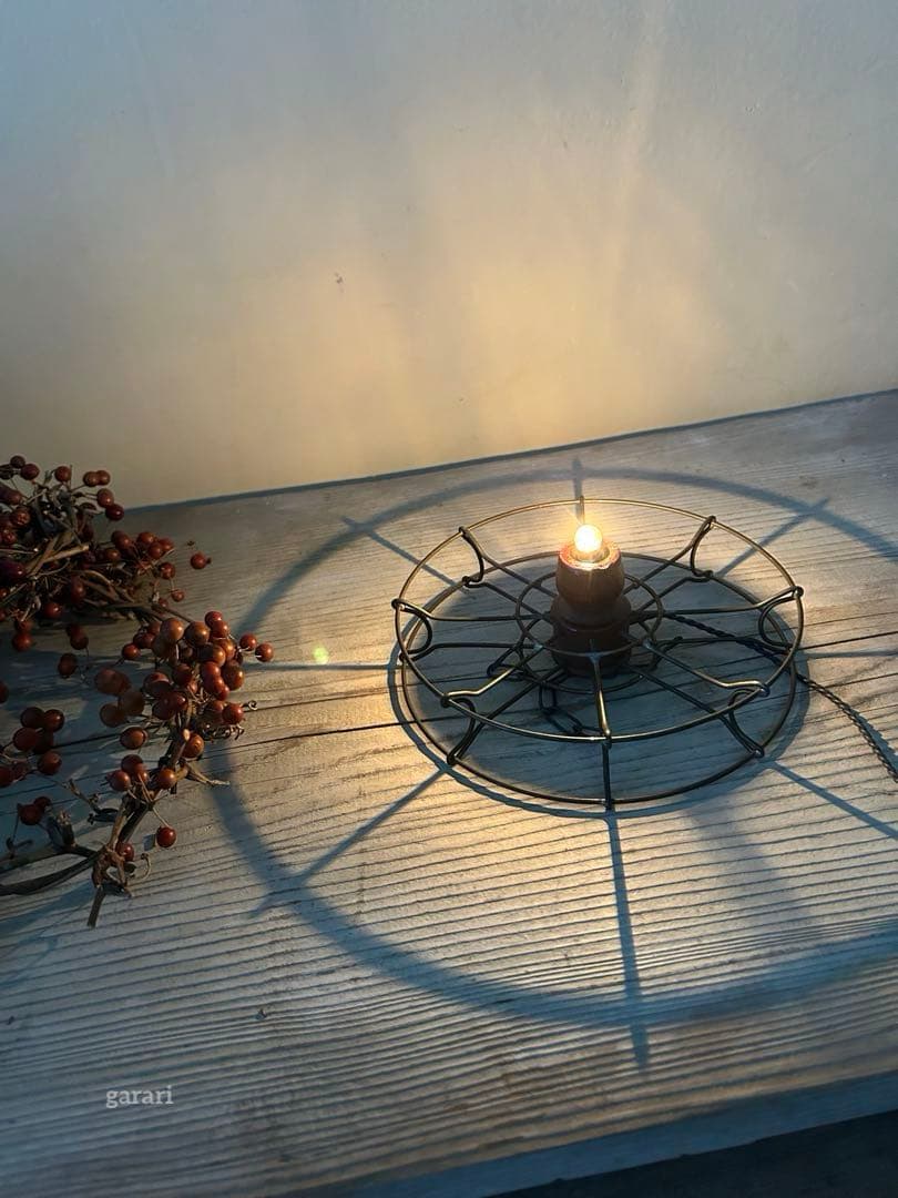 古材照明　ハンドメイドランプ　ブロカント　アトリエランプ　北欧風　アトリエ