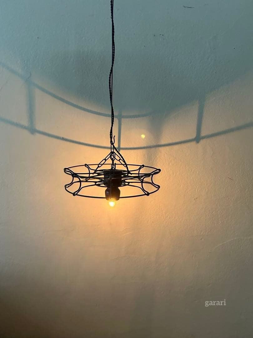 古材照明　ハンドメイドランプ　ブロカント　アトリエランプ　北欧風　アトリエ