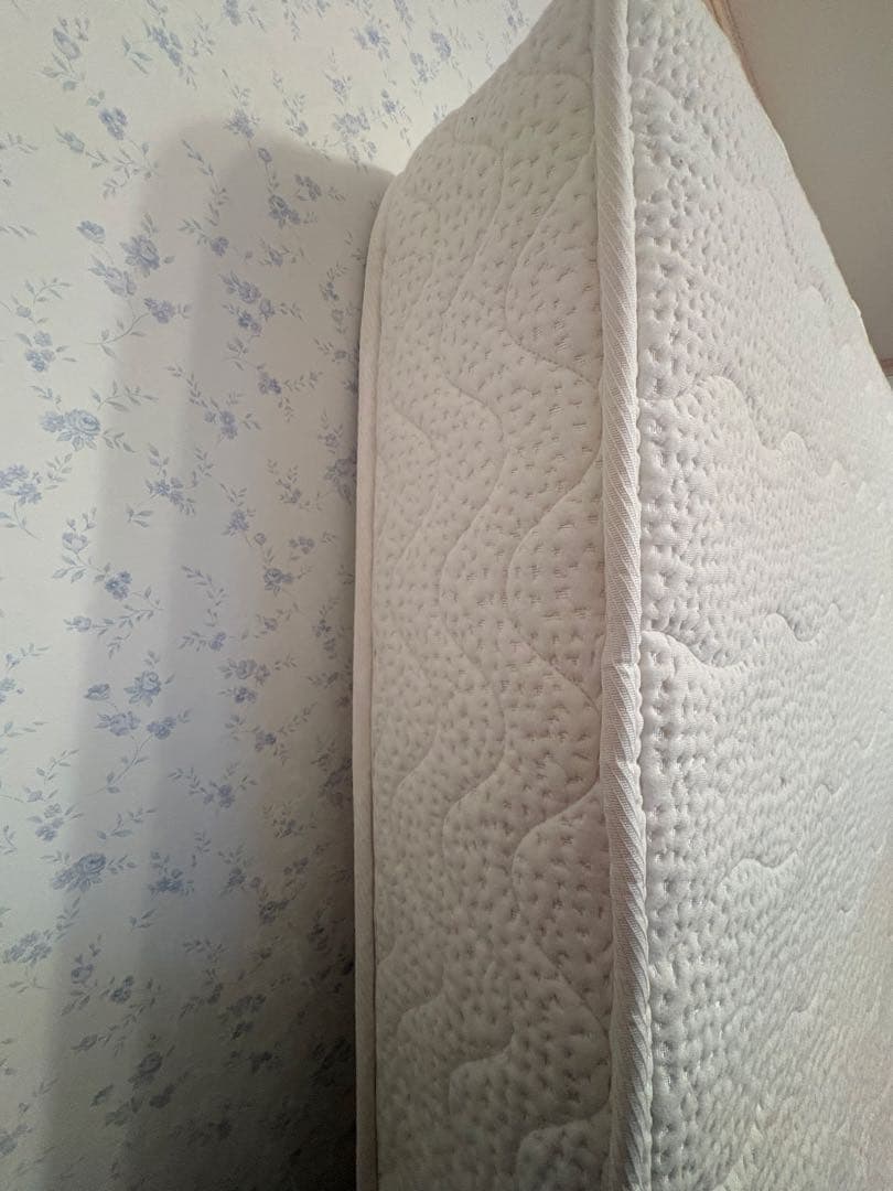 【送料無料】NELLマットレス　セミダブル初期型