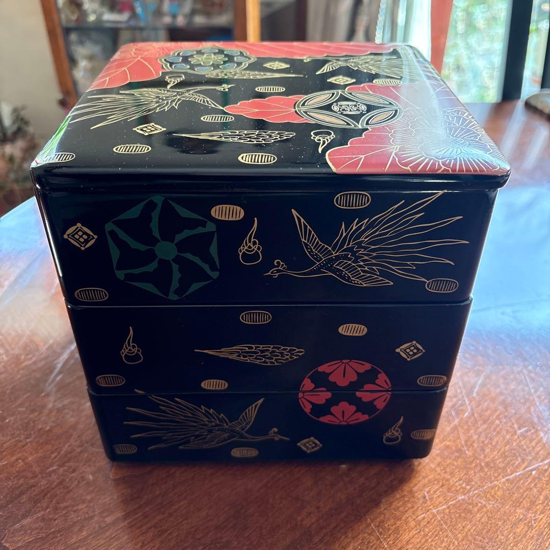 本漆会津塗　「錦絵文」　三段重箱　花柄 鶴 黒