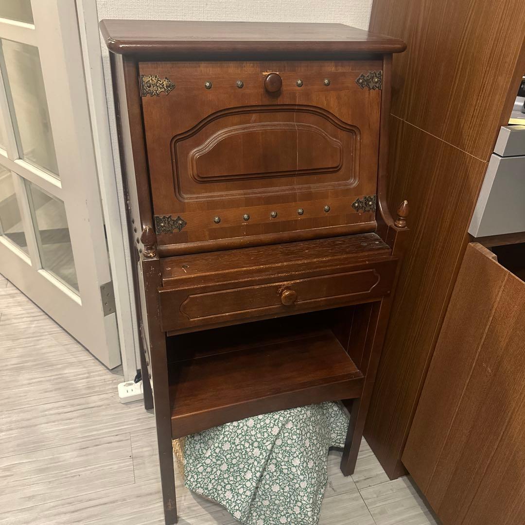 ビューロー　シェルフ　ドレッサー　アンティーク