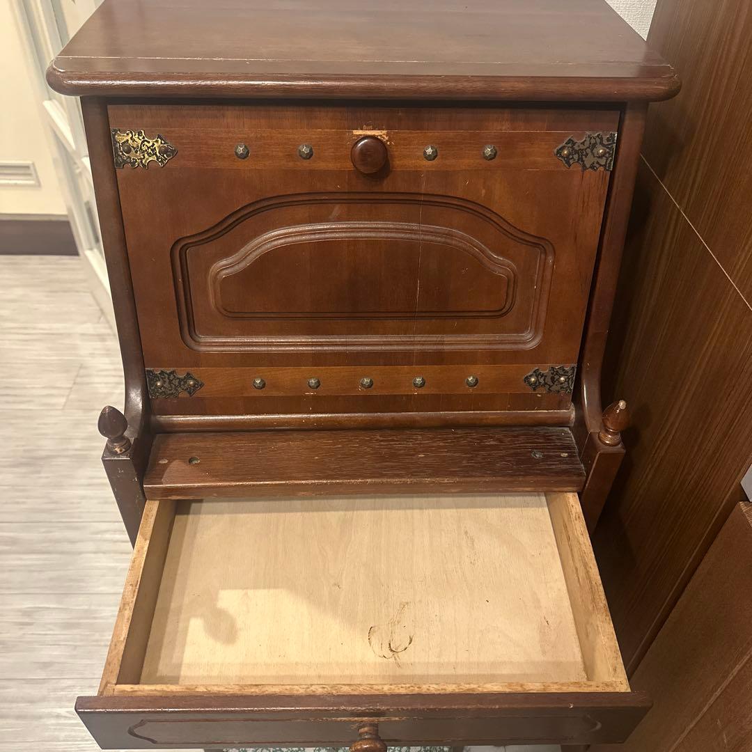 ビューロー　シェルフ　ドレッサー　アンティーク