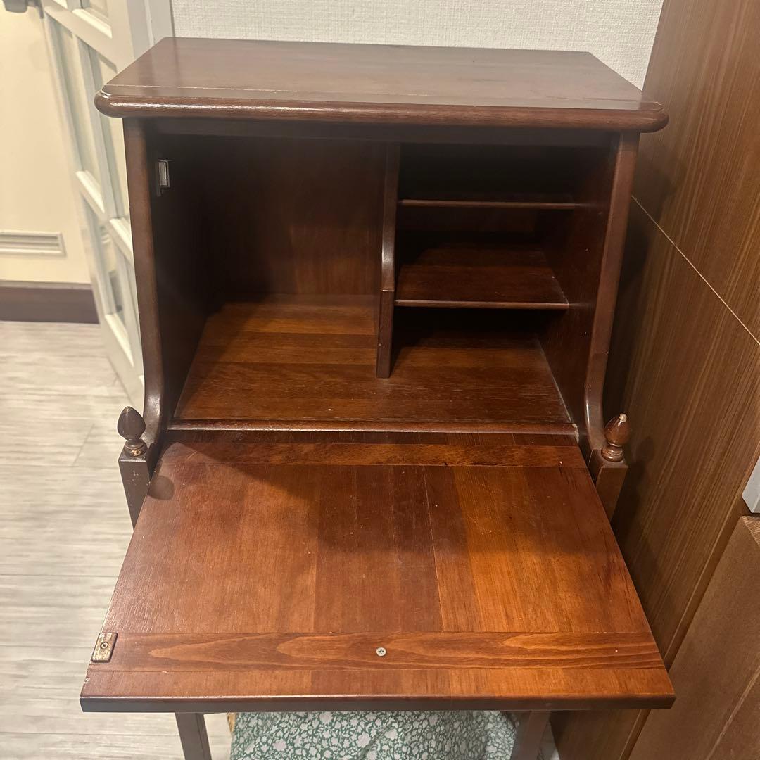 ビューロー　シェルフ　ドレッサー　アンティーク