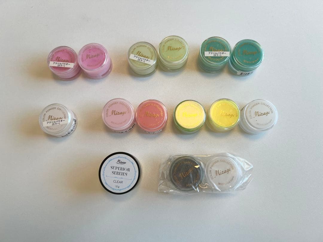 ミラージュ ⭐︎アクリルカラーパウダー ⭐︎クリアパウダー - メルカリ