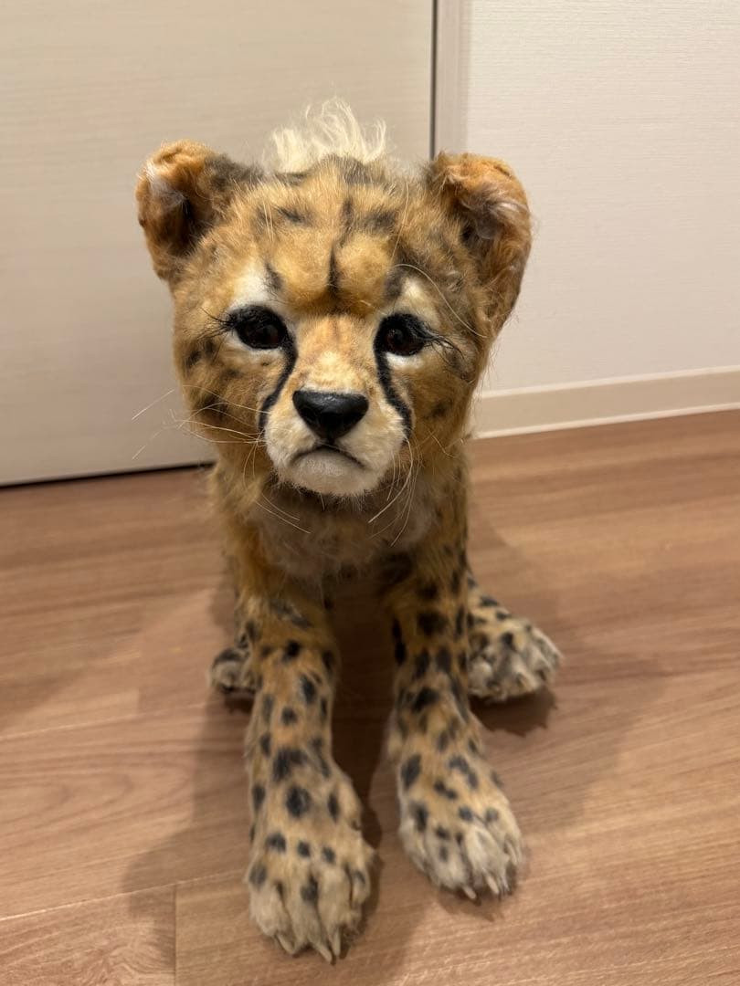 海外作家様作　アートドール　チーターの子供