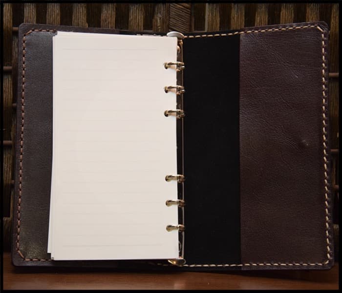 栃木レザー システム手帳 ヒノキ 本革 バイブル 名入れ Polilavo