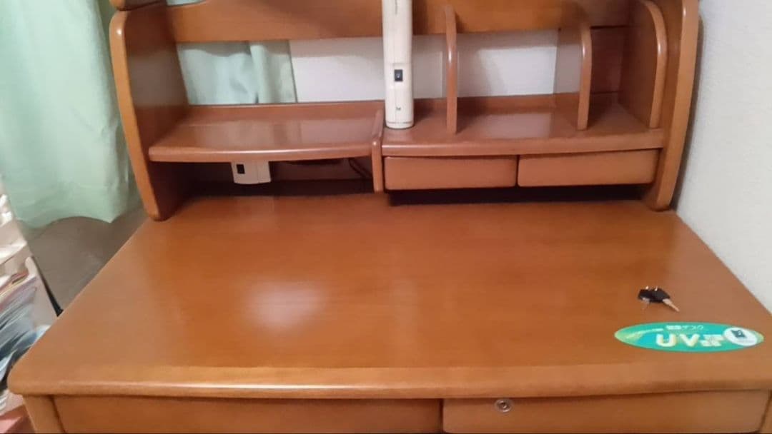 本日限り 極美品 コイズミ WOODY ECO 学習机 本棚 ライト付き 小学生