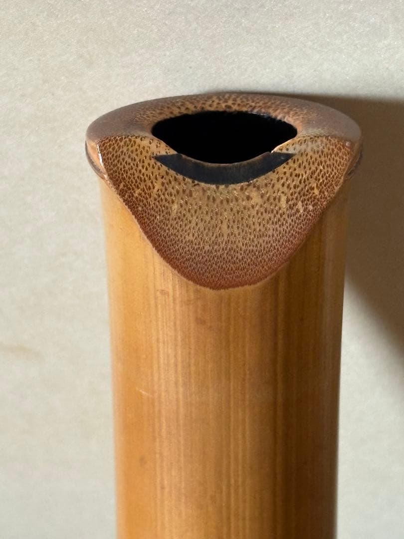 都山流尺八 銘ー玉置雪峰、芳憧調？ 銀太継 長さー約54.5センチ 古い尺