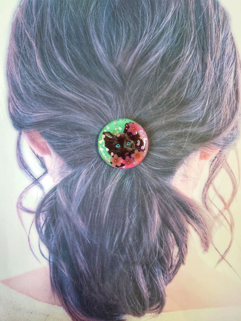 レジン　猫　ヘアゴム　ブローチ　ポニーフック　No.513