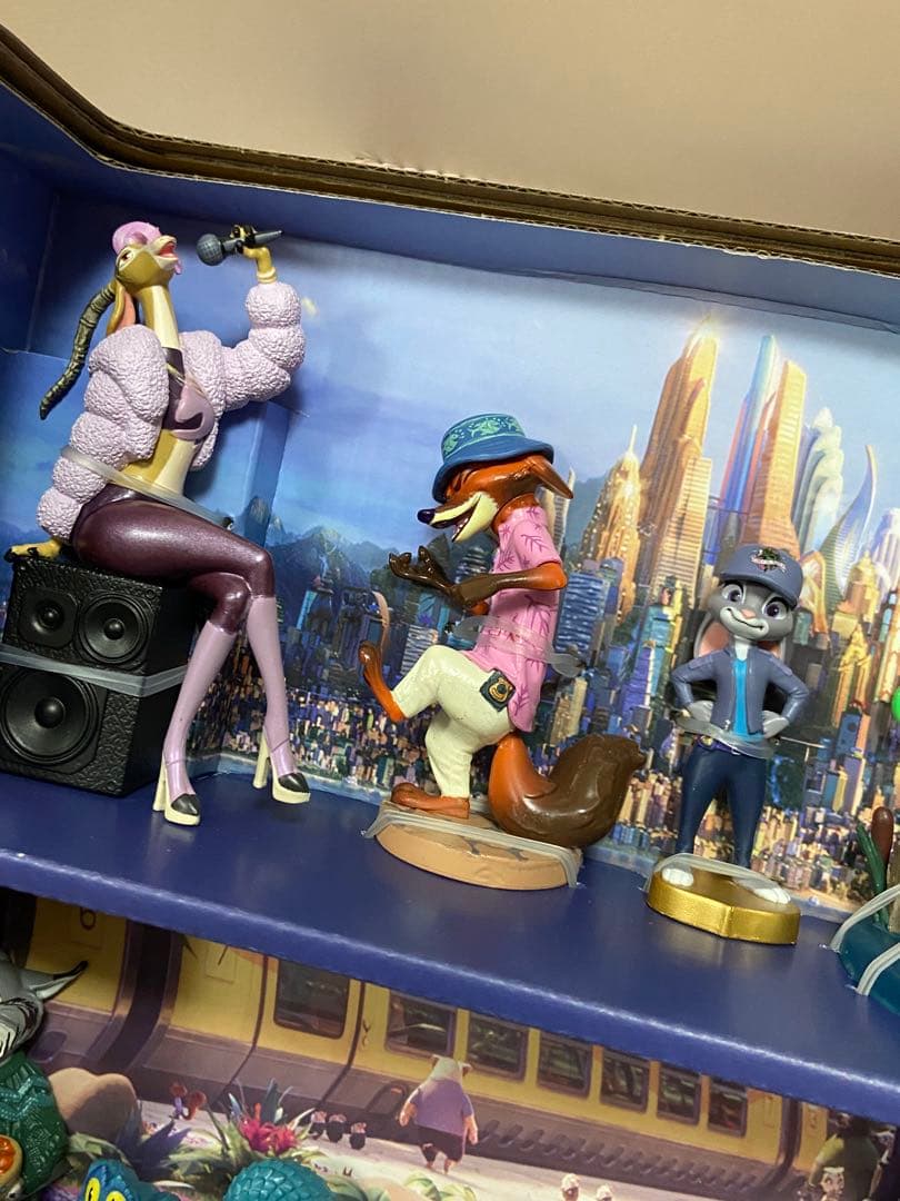 アメリカ版 ズートピア2 フィギュアセット パウバートzootopia2 - メルカリ