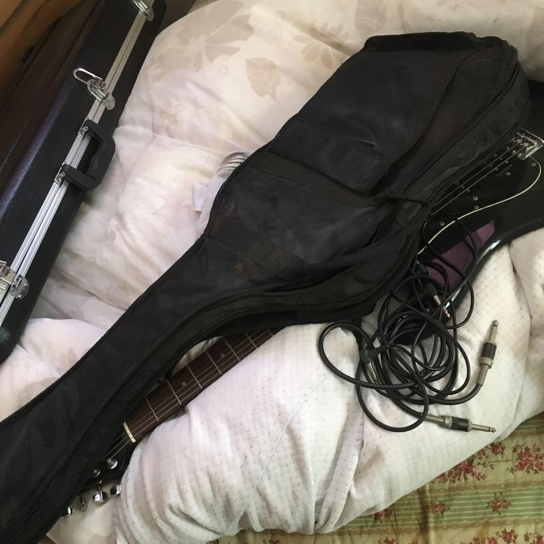 2000引きエレキギター 定価二万円