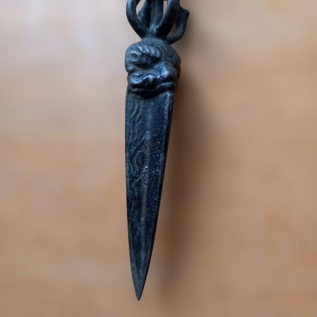 チベット仏教 密教法具 独鈷杵 プルパ ブルパ 憤怒神 守護神 魔除け