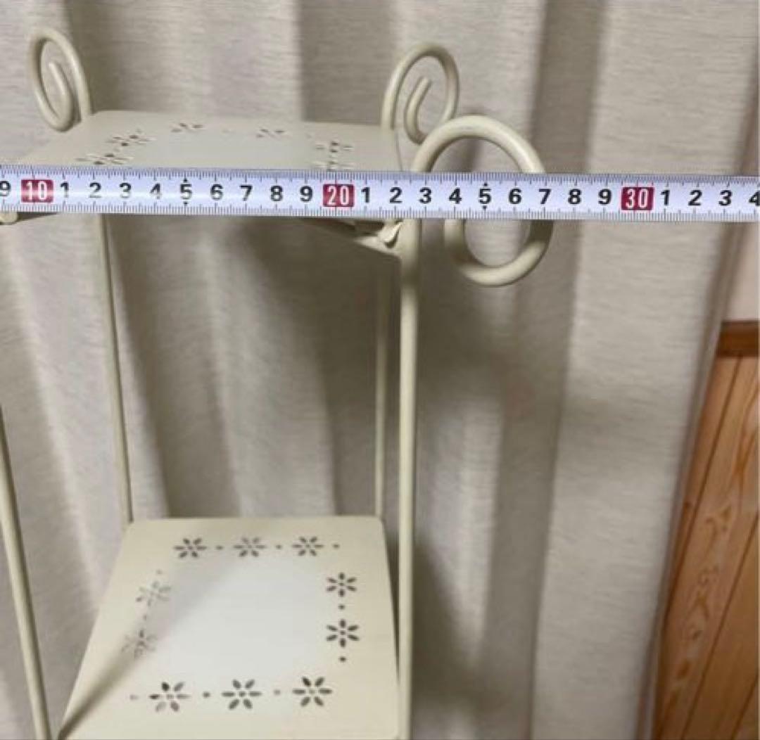 アイアン4段ラックホワイト ラック 花柄装飾　シェルフ