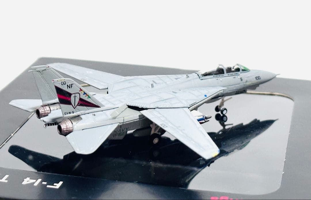 hogan 1/200 F-14A VF-154 ブラックナイツ CV-62 - メルカリ