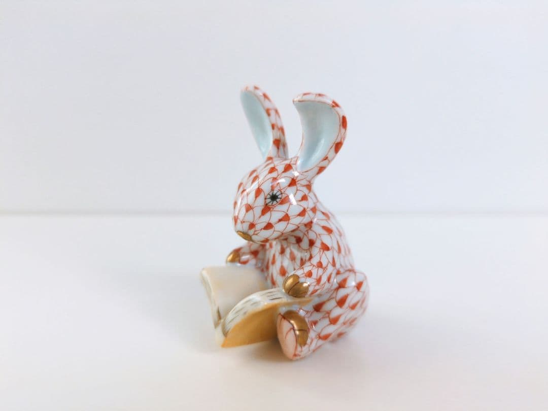 ヘレンド　フィギュリン　リーディングバニー　うさぎ