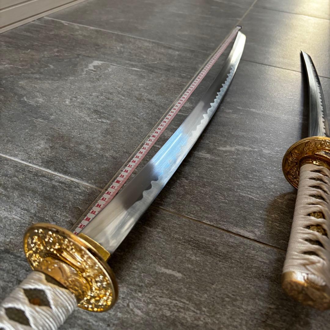 刀 レプリカ 徳川家 三葉葵 金色紋章付き 専用ケース付き 長刀 脇差 模造刀