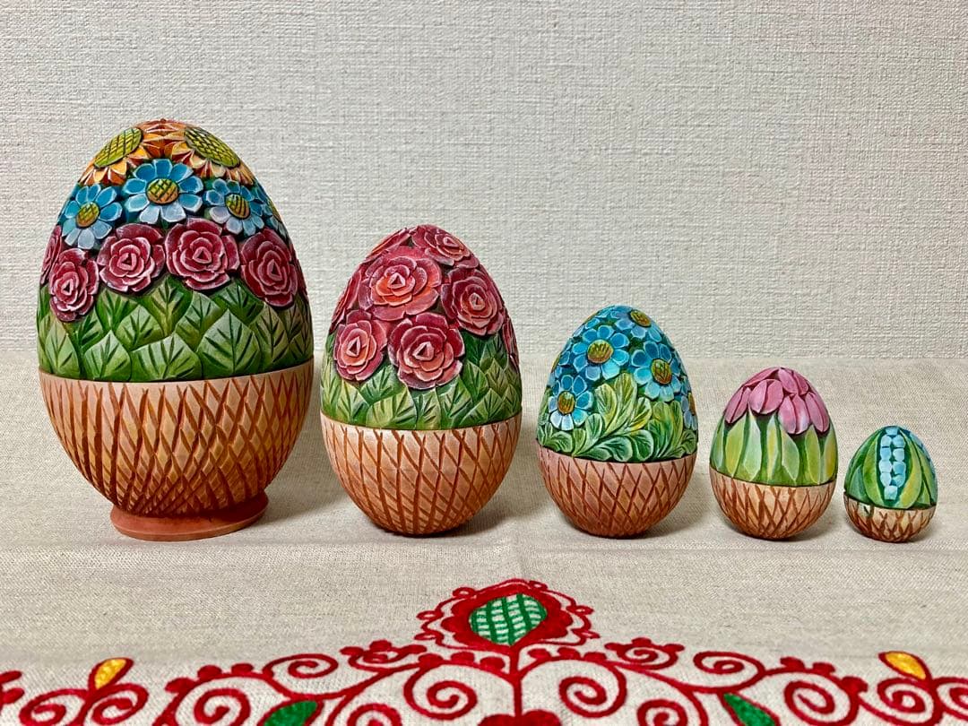 ロシア雑貨☆イースターエッグ型マトリョーシカ5Pフラワーバスケット カービング