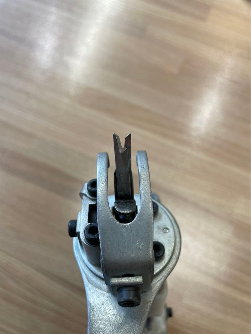 タフティングガン カットパイル ブルー/青